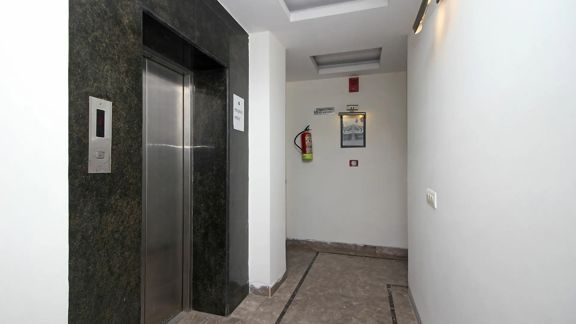 Oyo 9030 Hotel Delhi Airport Plaza New Delhi India